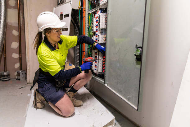 Best 24-Hour Electrician  in Franklin Square, NY